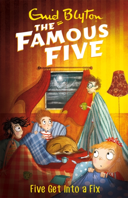 Famous Five: Five Get Into A Fix : Book 17 - 9781444927597